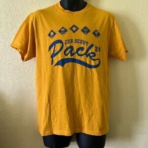 VINTAGE 90s Cub Scout T-shirt!

Size medium 
Armpit to armpit 20”